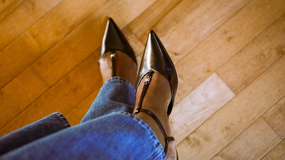 Dolce Vita Lavon Heels, T-strap pumps, comfortable dressy shoes, women pumps, how to style jeans, women work shoes