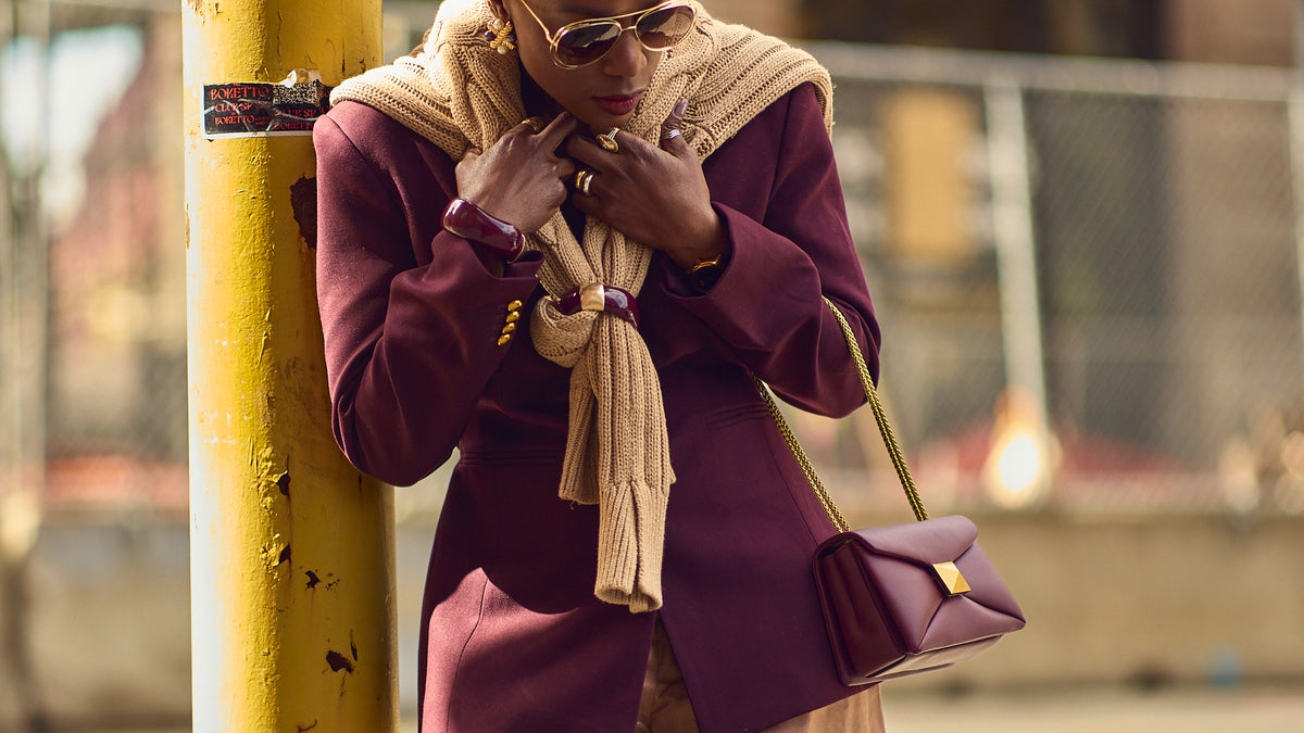 Fall outfits, women's fall workwear ideas, how to style a burgundy blazer, wide-leg pants, sweater, color-blocked look, Meshki blazer, Valentino bag, classy and elegant fashion, parisian style, Farotelle fashion blog, top Minneapolis fashion influencer, fashion over 40